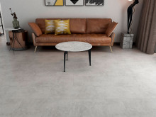 Click-Vinyl CHECK One | 2153 Rahdener Beton | Fliese XL Standard inkl. Trittschall